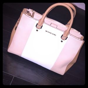 Michael Kors bag